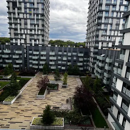 Apartmán Garden Tower - 8 Min Do Centra, Garaz Praha