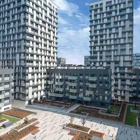 Apartmán Garden Tower - 8 Min Do Centra, Garaz Praha