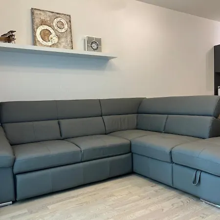 Garden Tower - 8 Min Do Centra, Garaz * Praga